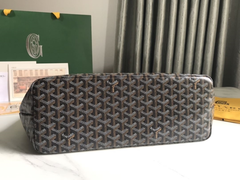 Goyard Pet Bags